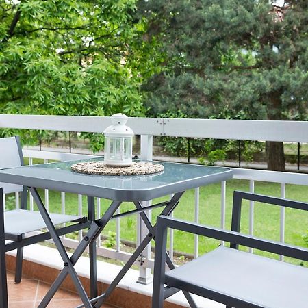 Elena Luxury Living Apartment Paralia Skotinis Exterior photo