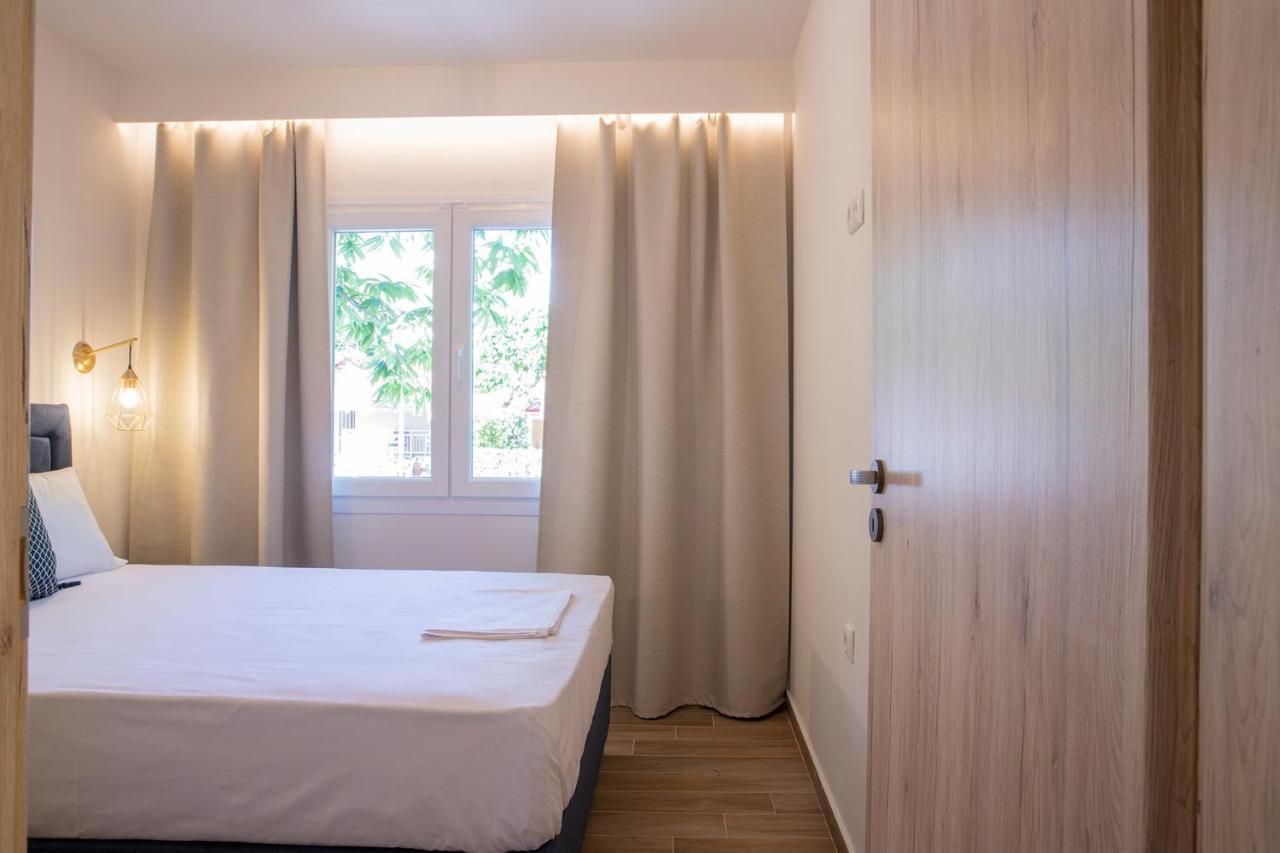 Elena Luxury Living Apartment Paralia Skotinis Exterior photo