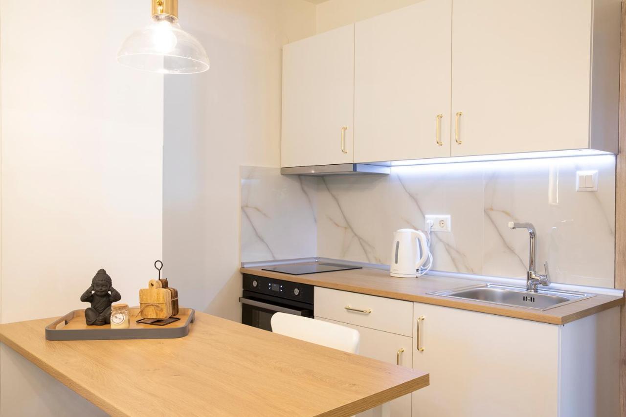 Elena Luxury Living Apartment Paralia Skotinis Exterior photo