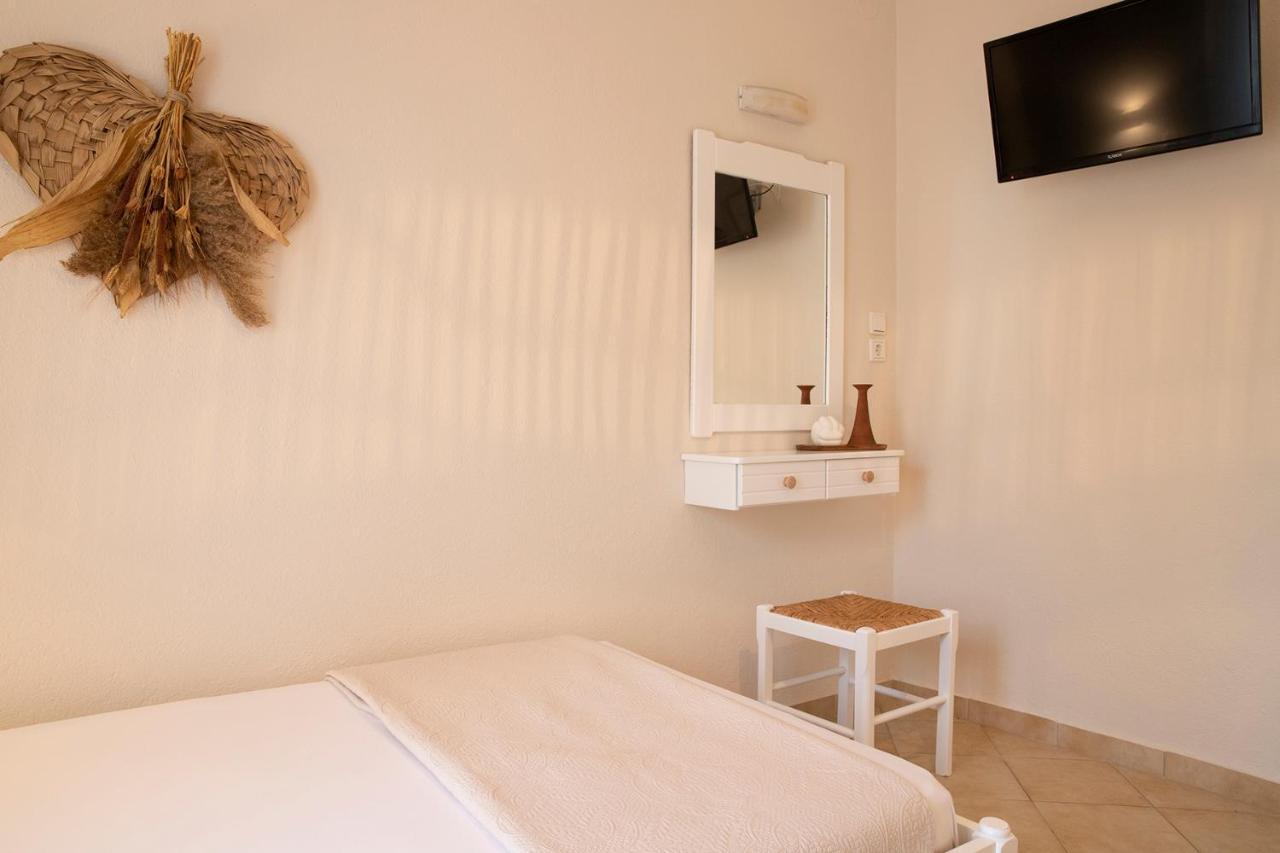 Elena Luxury Living Apartment Paralia Skotinis Exterior photo